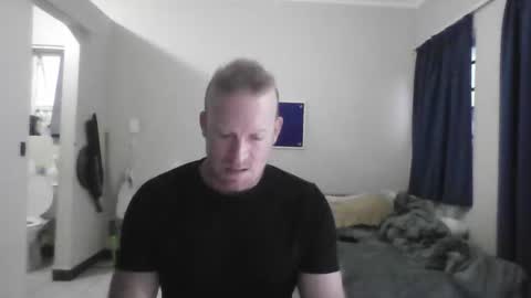 For me to know online show from 10-27-25, 04:16