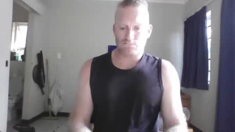 For me to know online show from 11-11-25, 04:12