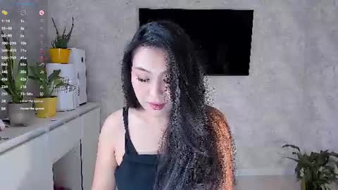Snapshot of onlycatsss chatting on 06-19-26, 08:18 Amelia online show from 06-19-26, 08:18