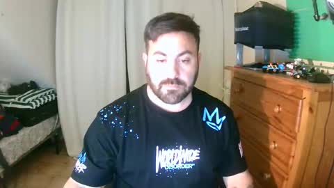 onlyfriiends online show from 12-18-25, 04:57