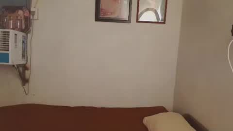 onlyjulia25 online show from 10-24-25, 02:41