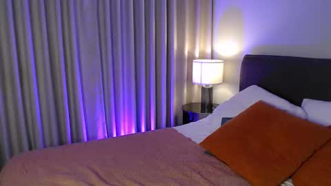 Lily Peach  -   online show from 01-10-26, 01:07