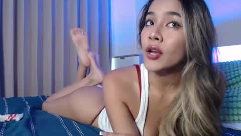 Lily Peach  -   online show from 04-14-26, 04:29