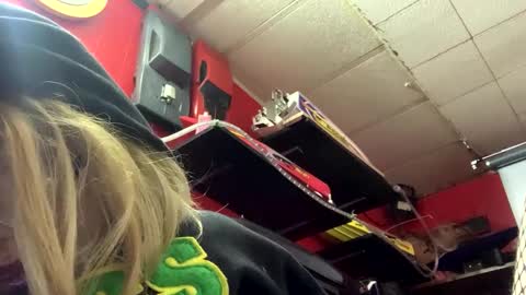 Snapshot of onlyoralllee chatting on 12-14-24, 09:24 onlyoralllee online show from 12-14-24, 09:24