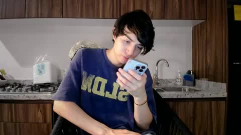 Sergio online show from 04-16-26, 05:08