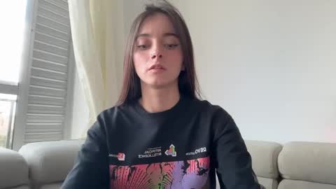 Snapshot of onlysophia chatting on 06-04-26, 09:54 Sophia online show from 06-04-26, 09:54