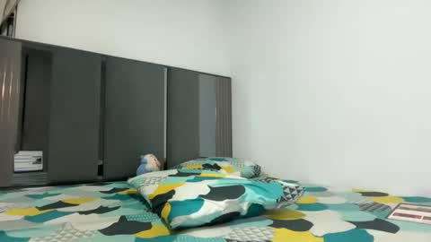 PAREJA LATINA JOVEN MUY CACHONDOS online show from 03-22-26, 11:41