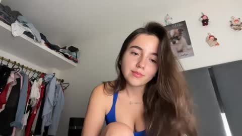 PAREJA LATINA JOVEN MUY CACHONDOS online show from 07-31-26, 08:19