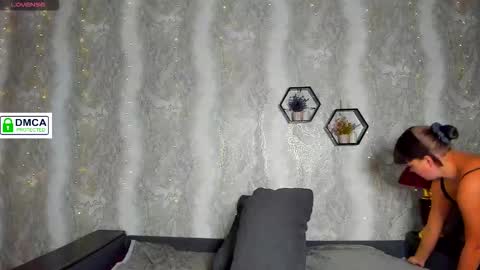 Hi im Natalie im glad to see you here online show from 09-30-25, 05:56