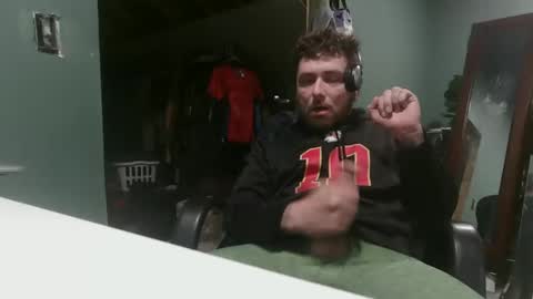 Snapshot of ontharise34 chatting on 04-08-26, 12:05 ontharise34 online show from 04-08-26, 12:05