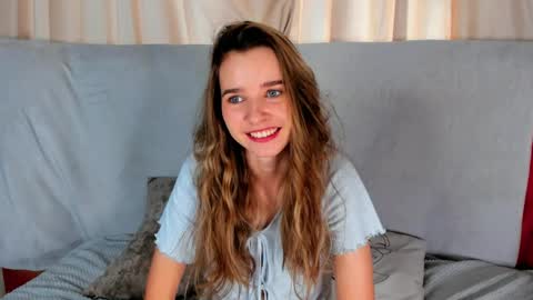 Snapshot of onyxvespera chatting on 04-15-26, 07:04 onyxvespera online show from 04-15-26, 07:04