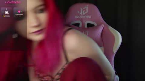 Hannah online show from 11-28-25, 04:42