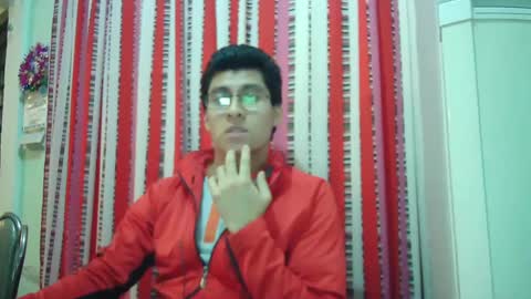 oomaurooo online show from 12-18-24, 09:36