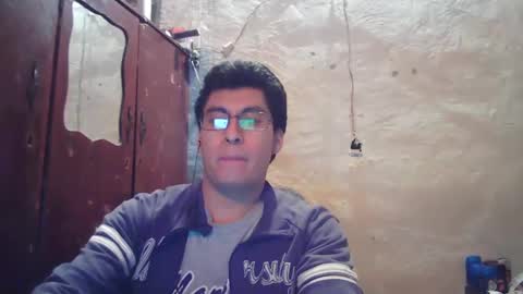 oomaurooo online show from 12-23-24, 12:35
