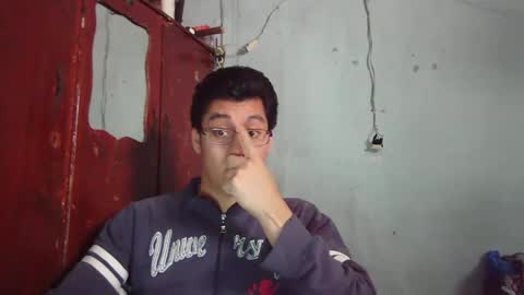 oomaurooo online show from 12-24-24, 10:49