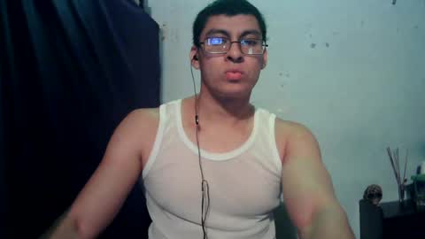 oomaurooo online show from 06-17-26, 04:15
