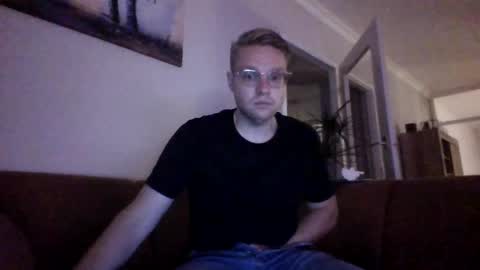 Snapshot of oook5 chatting on 09-20-25, 07:15 oook5 online show from 09-20-25, 07:15