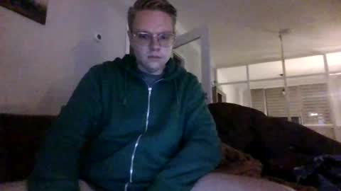 Snapshot of oook5 chatting on 10-09-25, 01:14 oook5 online show from 10-09-25, 01:14