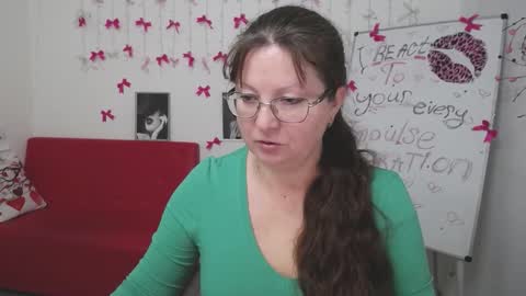 Vanessa online show from 03-09-26, 06:06