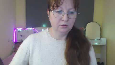 Snapshot of oovanessahotts chatting on 04-25-26, 06:16 Vanessa online show from 04-25-26, 06:16