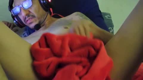 Snapshot of opps_210 chatting on 03-08-25, 05:49 Stepper online show from 03-08-25, 05:49