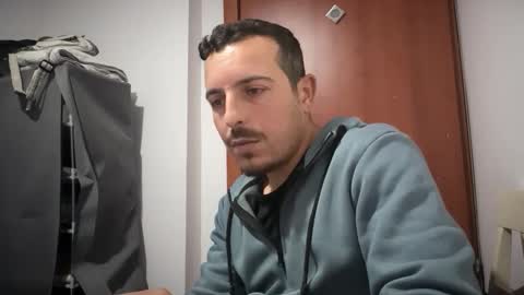 or online show from 01-06-26, 02:54