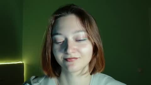 Melani  online show from 11-25-25, 01:33