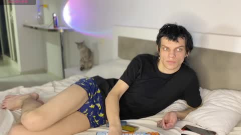 Justin online show from 03-26-26, 07:41