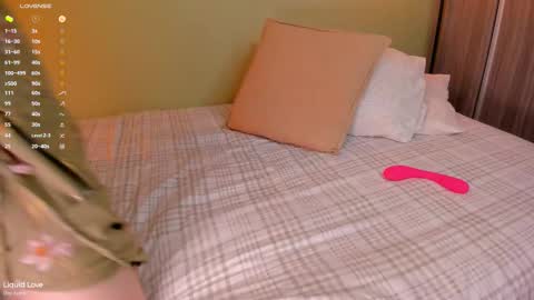 Claire online show from 09-21-25, 12:56