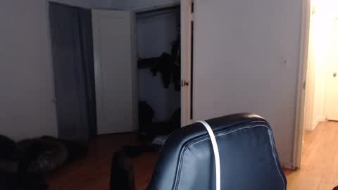 The Oregon Lumberjack online show from 12-14-24, 01:28