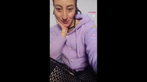 Snapshot of oriana_111 chatting on 04-20-26, 03:53 oriana_111 online show from 04-20-26, 03:53