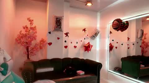 Oriana  online show from 02-17-26, 12:01