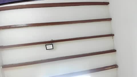 Miss Guzman  online show from 02-09-25, 05:29