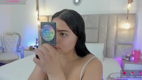 Snapshot of oriana_guzman chatting on 07-13-26, 11:51 Miss Guzman online show from 07-13-26, 11:51