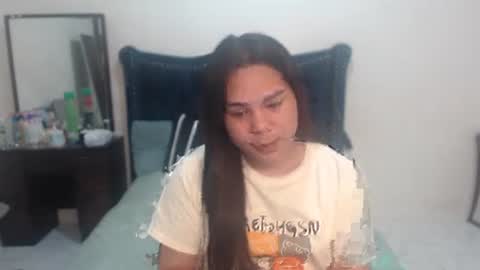 Snapshot of orientalcharmts chatting on 02-20-25, 05:44 ALENA online show from 02-20-25, 05:44