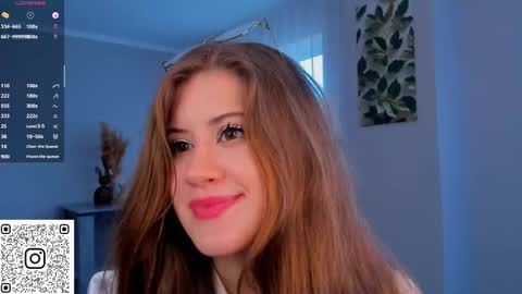 Dolores online show from 09-19-25, 06:37