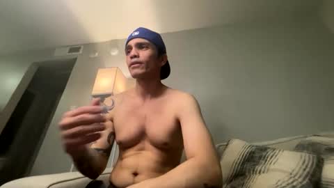 Snapshot of orlando702 chatting on 10-27-25, 02:15 orlando702 online show from 10-27-25, 02:15