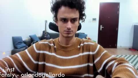 Snapshot of orlando__bloom chatting on 01-09-25, 11:58 Fansly and Instagram -  online show from 01-09-25, 11:58