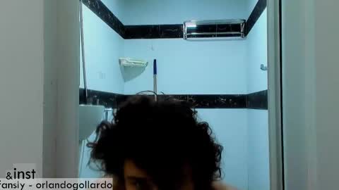 Snapshot of orlando__bloom chatting on 02-10-25, 11:04 Fansly and Instagram -  online show from 02-10-25, 11:04