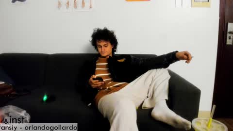 Snapshot of orlando__bloom chatting on 03-07-25, 11:18 Fansly and Instagram -  online show from 03-07-25, 11:18