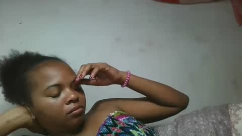 ornellahhh online show from 11-03-25, 01:19