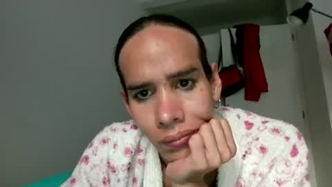 Snapshot of osarito3x chatting on 07-25-26, 11:30 osarito3x online show from 07-25-26, 11:30