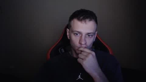 Snapshot of oscar_sssky chatting on 10-01-25, 04:46 Oscar online show from 10-01-25, 04:46