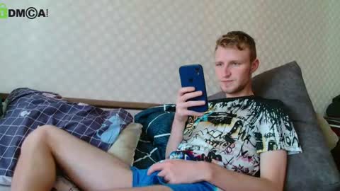 Snapshot of oscar_wildy chatting on 06-28-26, 09:59 Oscar online show from 06-28-26, 09:59