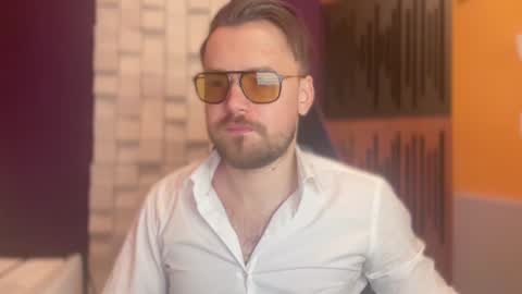 Oscar Steel Savage online show from 01-31-25, 08:22