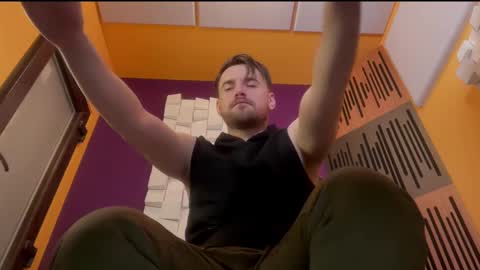 Oscar Steel Savage online show from 02-25-25, 04:24