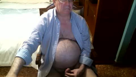 Oscar online show from 12-17-25, 04:35