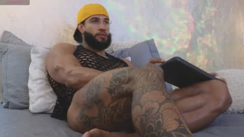 osher_cox online show from 04-11-26, 01:26