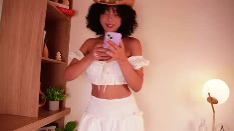 Oshun  online show from 04-06-26, 11:55