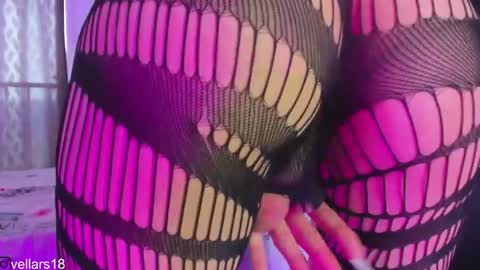 Snapshot of osiris_doll chatting on 04-29-26, 05:06 vella online show from 04-29-26, 05:06